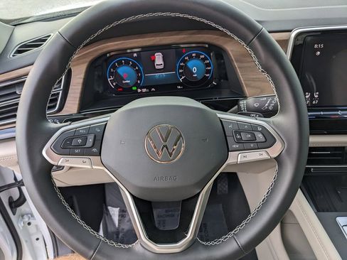 New 2026 Volkswagen Atlas SE image 29