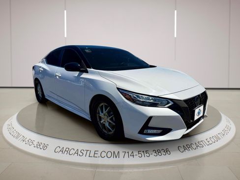 Used 2020 Nissan Sentra SR w/ Electronics Package FWD image 7