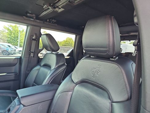 Used 2021 Ford Bronco First Edition AWD/4WD image 14