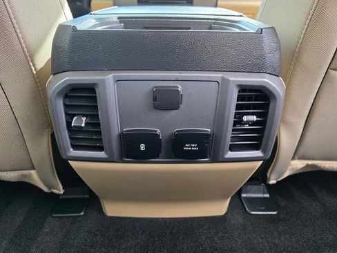 Used 2018 Ford F150 XLT w/ Equipment Group 302A Luxury image 17