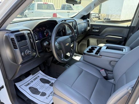 Used 2017 Chevrolet Silverado 1500 W/T AWD/4WD image 15