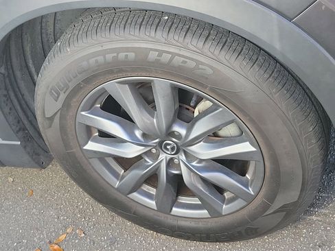 Used 2023 MAZDA CX-9 Touring image 8