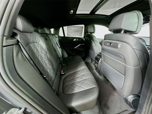 New 2026 BMW X6 xDrive40i image 29