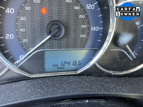 Used 2015 Toyota Corolla LE FWD image 6
