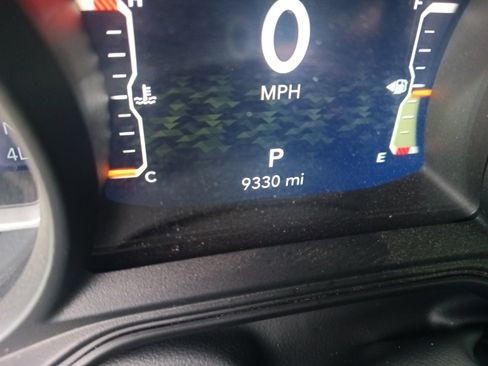 Used 2024 Jeep Gladiator Rubicon w/ Convenience Group image 2