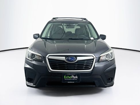Used 2019 Subaru Forester Premium AWD/4WD image 2