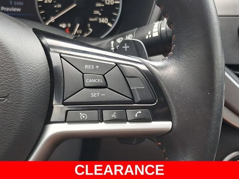 Used 2024 Nissan Altima 2.5 SR FWD image 22