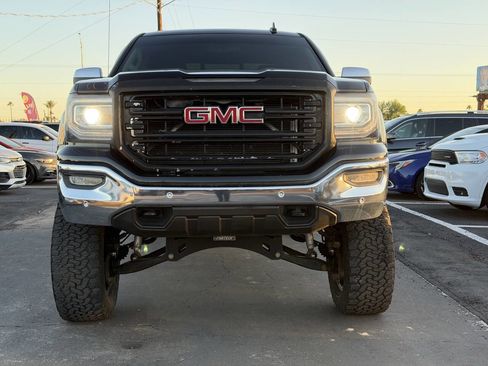 Used 2016 GMC Sierra 1500 SLT w/ SLT Preferred Package image 16