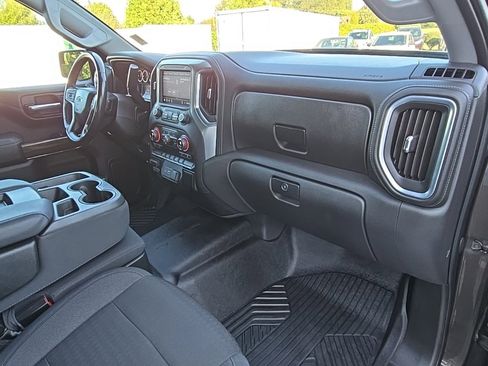 Used 2021 Chevrolet Silverado 1500 RST image 29