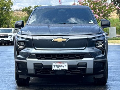 Used 2026 Chevrolet Silverado EV LT AWD/4WD image 10
