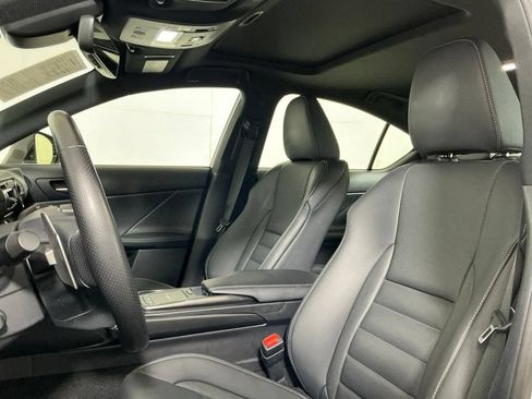 Used 2023 Lexus IS 350 F Sport RWD image 22