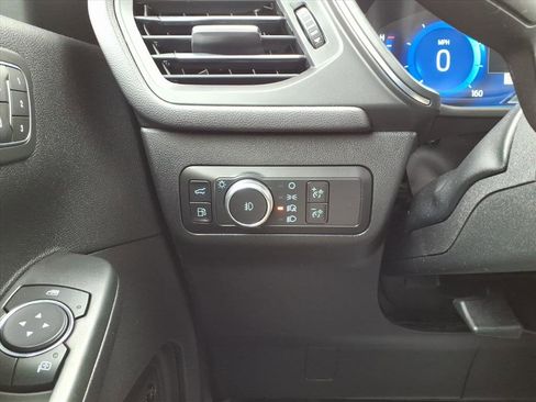 Used 2021 Ford Escape Titanium image 15