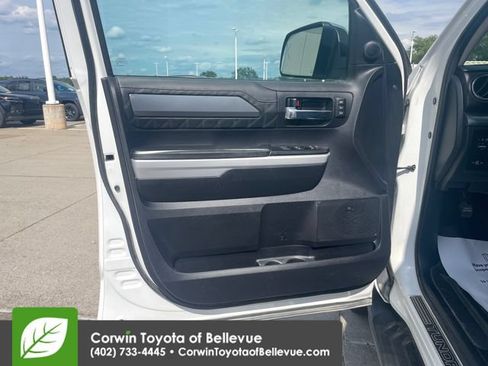 Used 2021 Toyota Tundra Platinum AWD/4WD image 18
