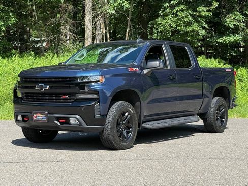 Used 2020 Chevrolet Silverado 1500 LT Trail Boss AWD/4WD image 6