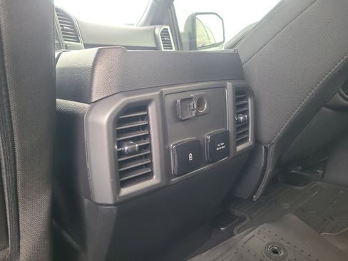 Certified 2019 Ford F150 XLT w/ Equipment Group 302A Luxury image 31