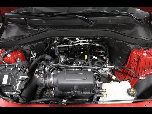 Used 2023 Ford Explorer XLT w/ Equipment Group 202A AWD/4WD image 23