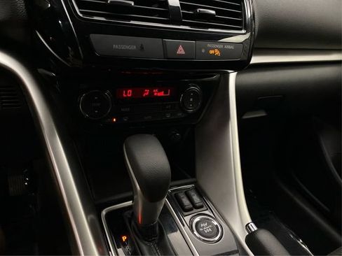 Used 2023 Mitsubishi Eclipse Cross LE AWD/4WD image 31