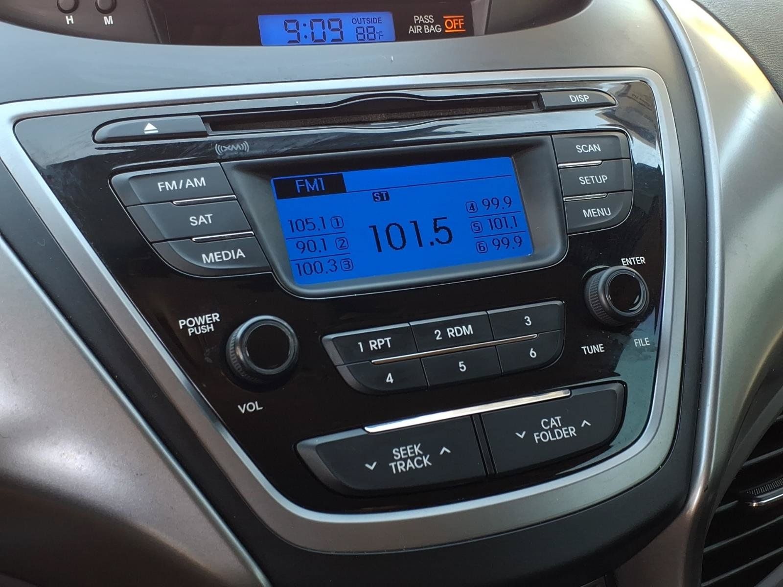 Used 2013 Hyundai Elantra GLS FWD image 17
