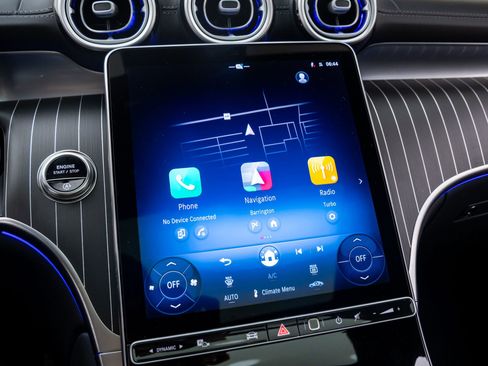 New 2026 Mercedes-Benz GLC 300 4MATIC image 27