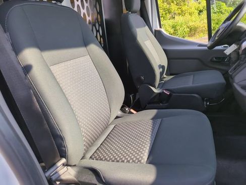 Used 2025 Ford Transit 250 Low Roof w/ Exterior Upgrade Package RWD image 31