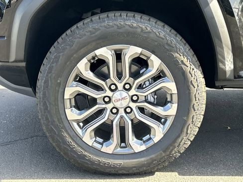 New 2026 GMC Canyon Denali AWD/4WD image 32