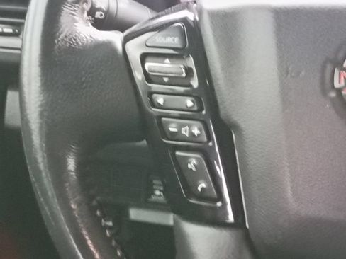 Used 2023 Nissan Frontier PRO-4X w/ Pro Convenience Package AWD/4WD image 27