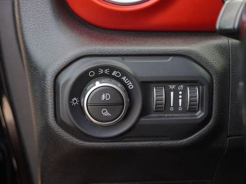 Used 2020 Jeep Gladiator Rubicon AWD/4WD image 19