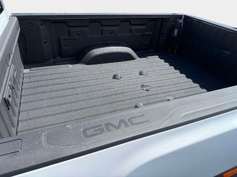 New 2026 GMC Sierra 2500 Denali w/ Denali Reserve Package image 11