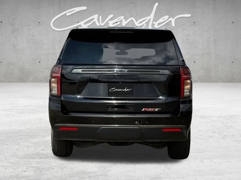 Used 2022 Chevrolet Suburban RST w/ Luxury Package RWD image 15