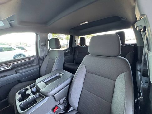 Used 2025 Chevrolet Silverado 1500 LT AWD/4WD image 14