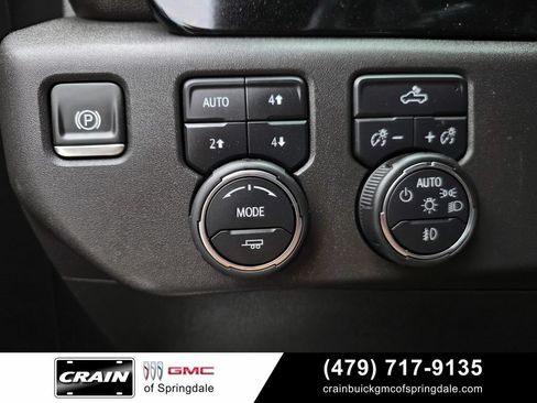Used 2024 Chevrolet Silverado 1500 LT Trail Boss w/ Protection Package AWD/4WD image 13