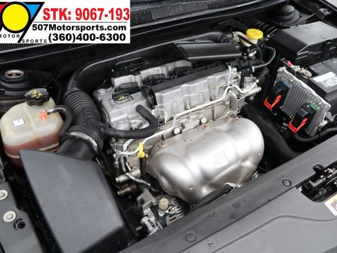 Used 2016 Chrysler 200 LX image 21