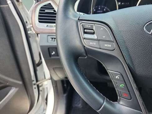 Used 2018 Hyundai Santa Fe Sport FWD image 14