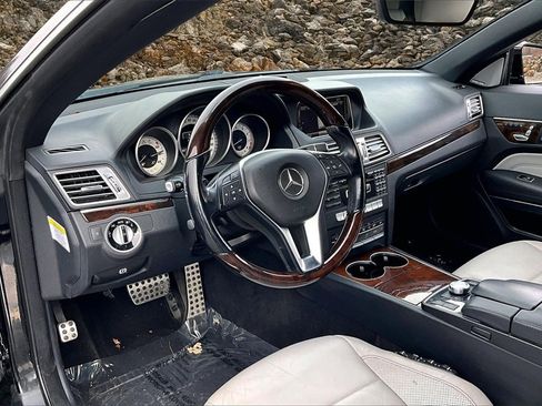 Used 2014 Mercedes-Benz E 550 Cabriolet w/ Premium 1 Package image 11