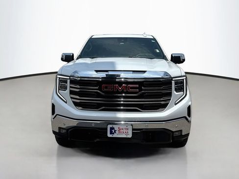 Used 2024 GMC Sierra 1500 SLT AWD/4WD image 2