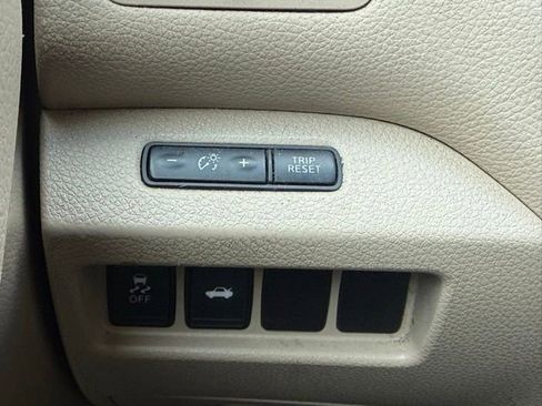 Used 2015 Nissan Altima 2.5 S w/ Power Driver Seat Package FWD image 13