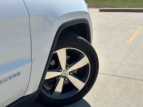 Used 2015 Jeep Grand Cherokee Limited AWD/4WD image 21