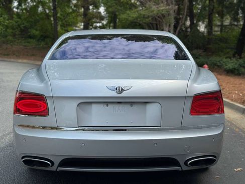 Used 2014 Bentley Flying Spur W12 image 21
