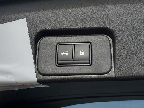 New 2026 Nissan Rogue SV image 9