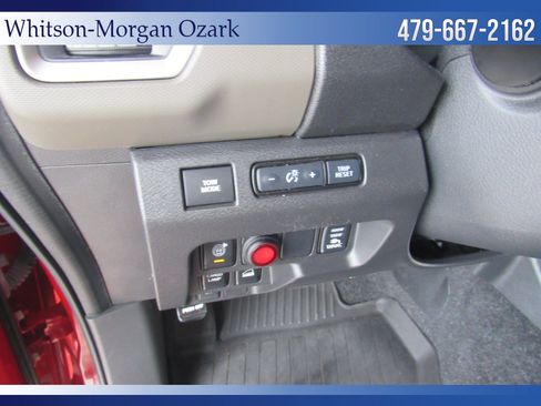 Used 2024 Nissan Frontier SV w/ SV Convenience Package AWD/4WD image 36