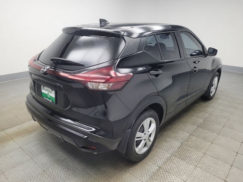 Used 2024 Nissan Kicks S image 9