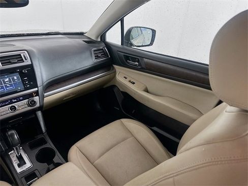 Used 2015 Subaru Outback 2.5i Limited image 24