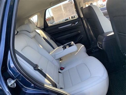 Used 2022 MAZDA CX-5 AWD 2.5 S w/ Preferred Package image 12