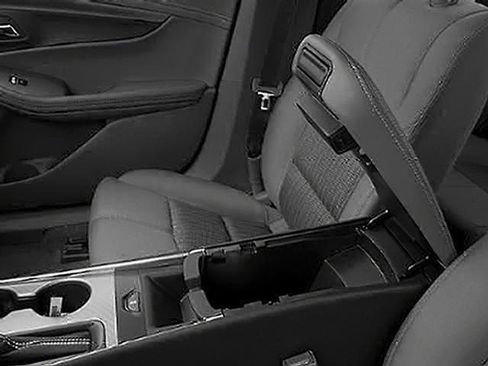 Used 2018 Chevrolet Impala LS FWD image 57