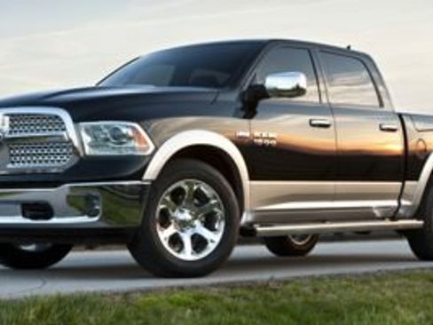 Used 2016 RAM 1500 Laramie w/ Convenience Group RWD image 1