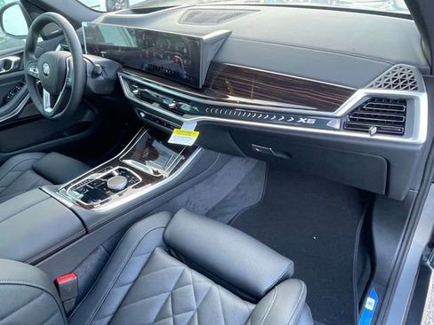 New 2026 BMW X5 sDrive40i w/ Premium Package RWD image 18