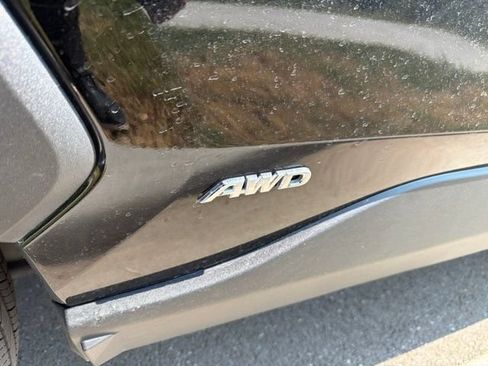 Used 2024 Toyota RAV4 XLE Premium AWD/4WD image 4
