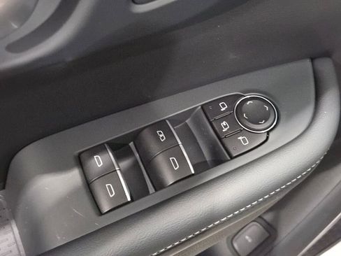 New 2026 Buick Enclave Sport Touring w/ LPO, Floor Liner Package FWD image 22
