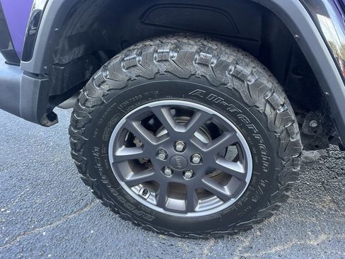 Used 2021 Jeep Wrangler Unlimited Sport image 49