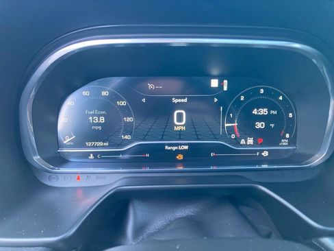 Certified 2022 GMC Yukon XL SLT w/ SLT Luxury Package image 29